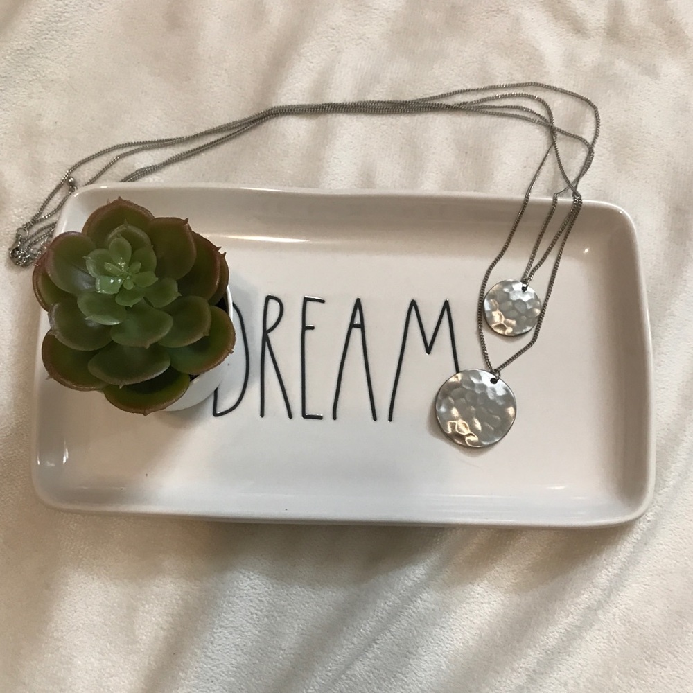 Set of two long necklaces